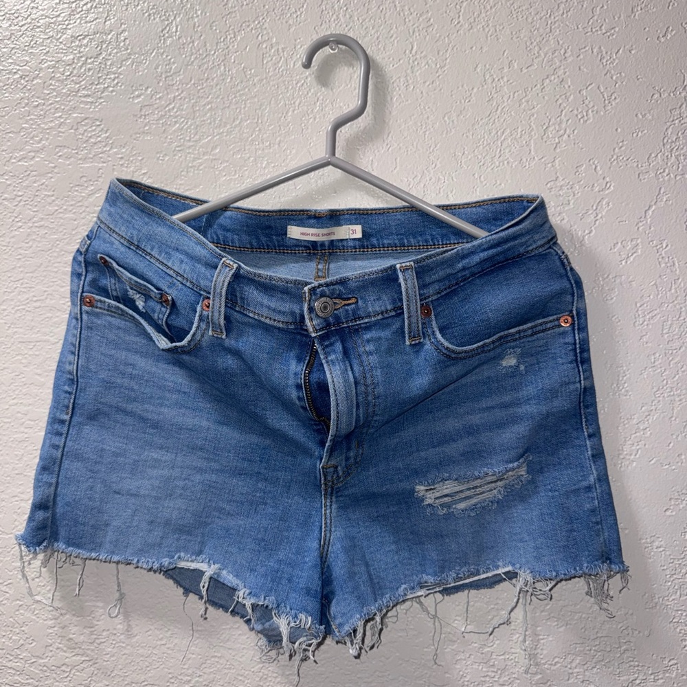 Levi’s Distressed Women Denim Shorts